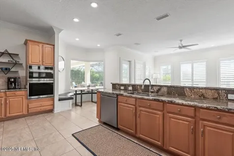 10143 Bishop Lake Road W Jacksonville FL 32256