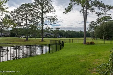 10143 Bishop Lake Road W Jacksonville FL 32256