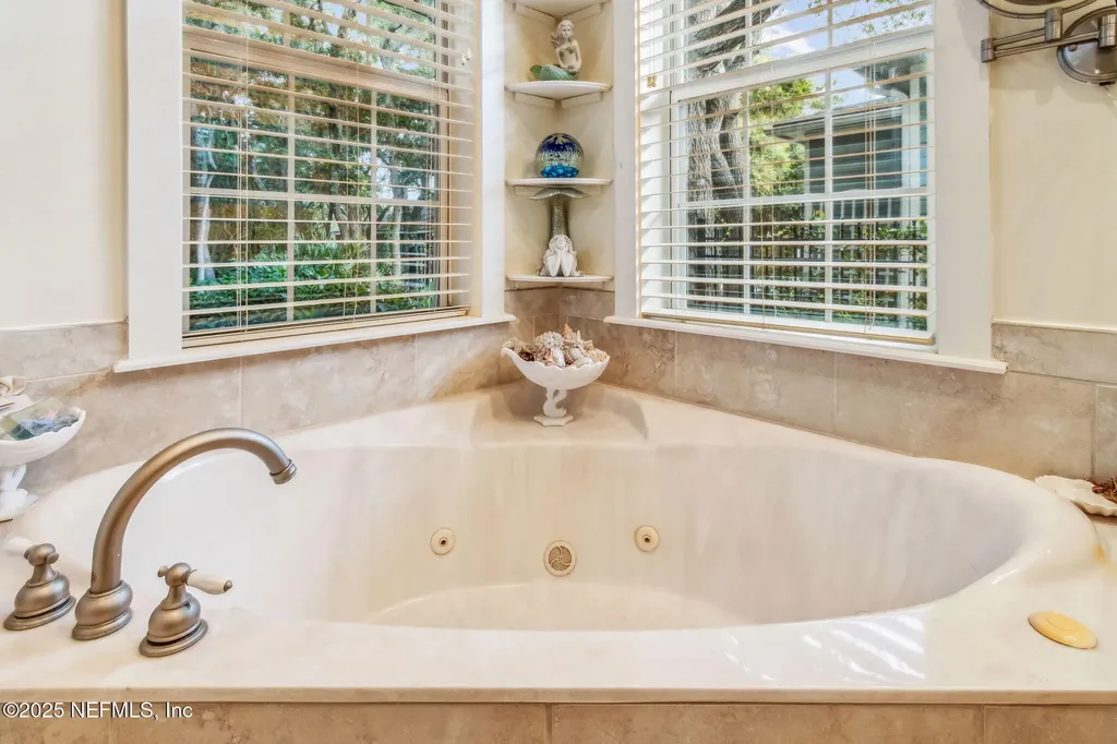 1859 W Perimeter Park Road Fernandina Beach FL 32034