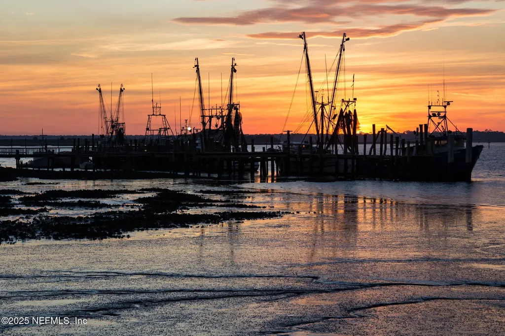 1859 W Perimeter Park Road Fernandina Beach FL 32034