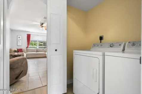 8553 English Oak Drive Jacksonville FL 32244