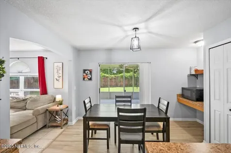 8553 English Oak Drive Jacksonville FL 32244