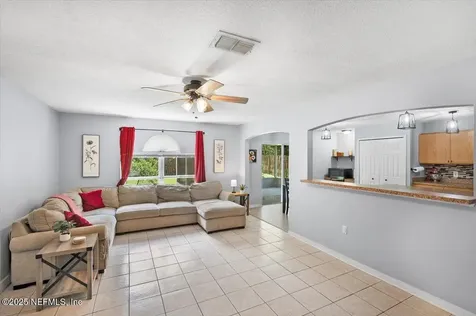 8553 English Oak Drive Jacksonville FL 32244