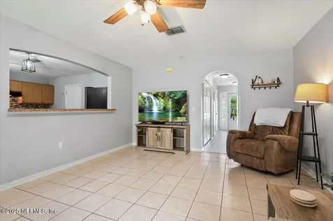 8553 English Oak Drive Jacksonville FL 32244