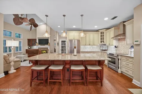 7828 Rittenhouse Lane Jacksonville FL 32256