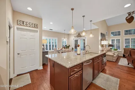 7828 Rittenhouse Lane Jacksonville FL 32256