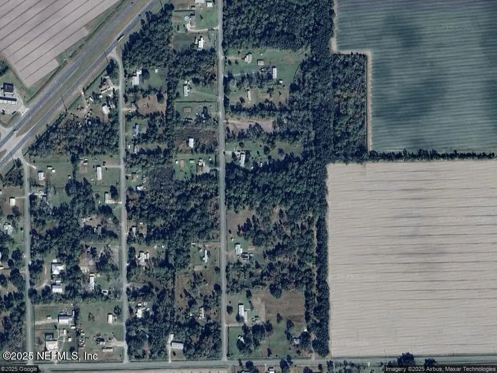 132 Vine Road East Palatka FL 32131