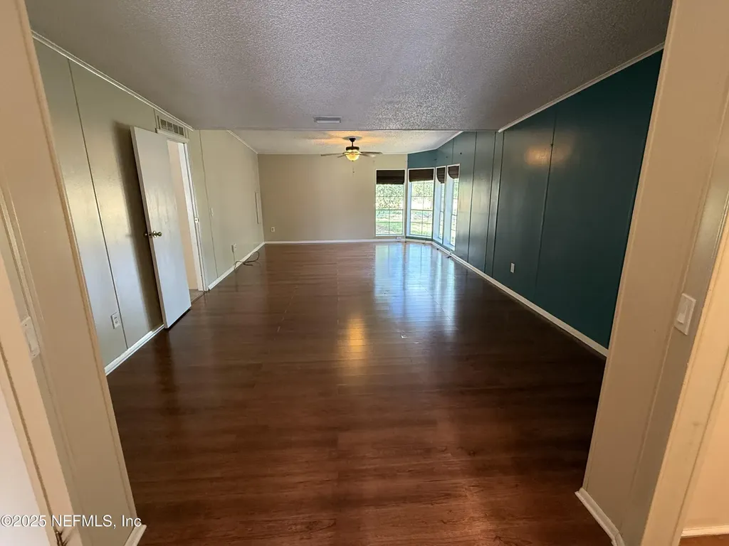 4859 Kalmia Circle Middleburg FL 32068