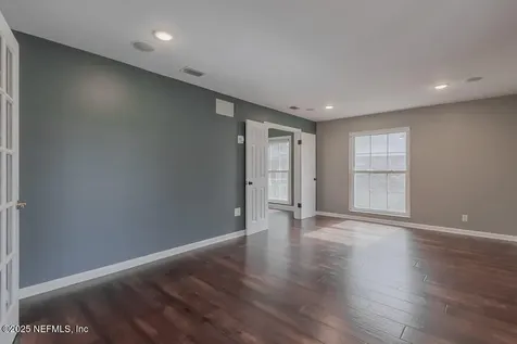 5044 Somersby Road Jacksonville FL 32217