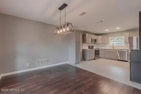 5044 Somersby Road Jacksonville FL 32217