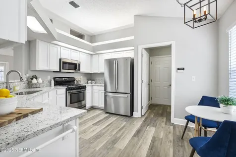 610 Celebrity Court Jacksonville FL 32225