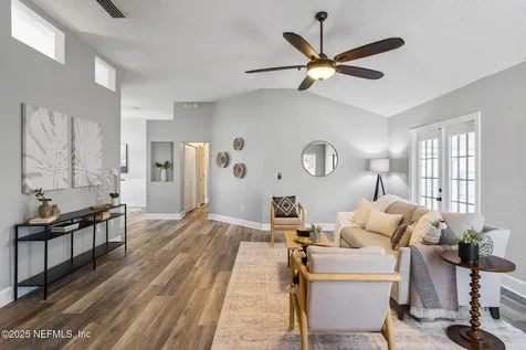 610 Celebrity Court Jacksonville FL 32225
