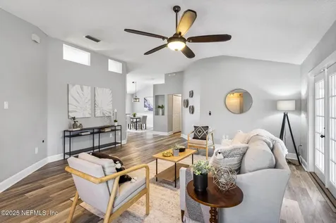 610 Celebrity Court Jacksonville FL 32225