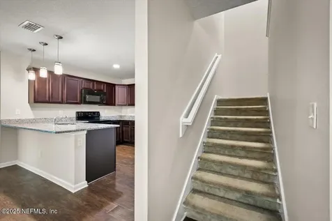 8207 Highfield Avenue Jacksonville FL 32216