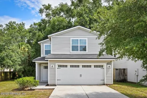 8207 Highfield Avenue Jacksonville FL 32216