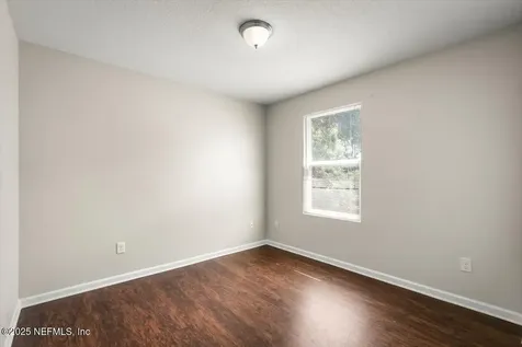 8207 Highfield Avenue Jacksonville FL 32216