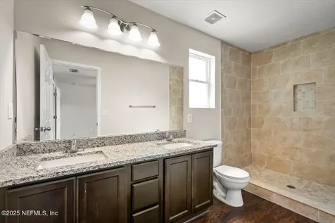 8207 Highfield Avenue Jacksonville FL 32216