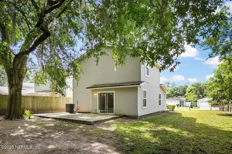 8207 Highfield Avenue Jacksonville FL 32216