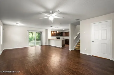 8207 Highfield Avenue Jacksonville FL 32216