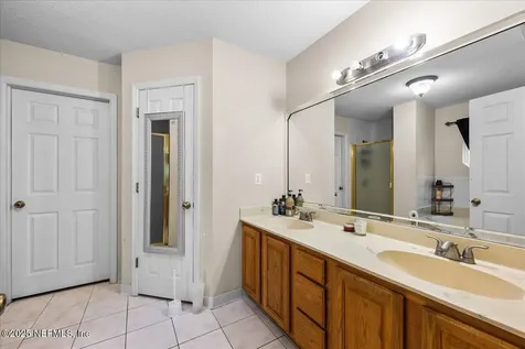 55056 Yellow Jacket Drive Callahan FL 32011