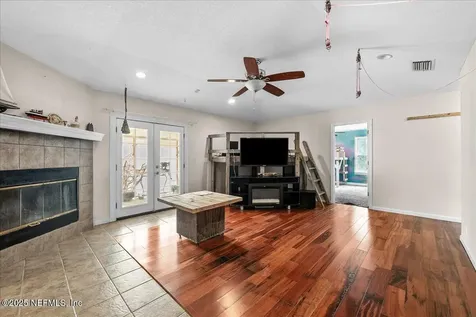 55056 Yellow Jacket Drive Callahan FL 32011