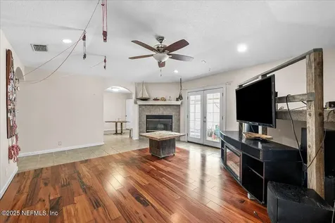 55056 Yellow Jacket Drive Callahan FL 32011