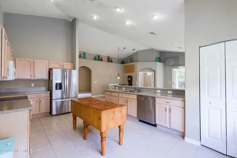 808 Crestwood Drive St. Augustine FL 32086