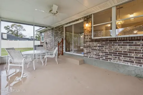 3284 Yucatan Place Jacksonville FL 32225