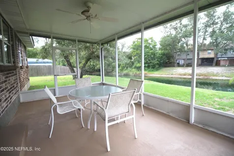 3284 Yucatan Place Jacksonville FL 32225