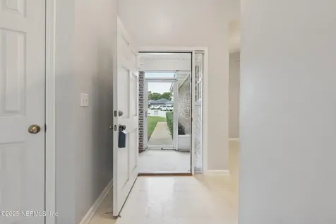3284 Yucatan Place Jacksonville FL 32225