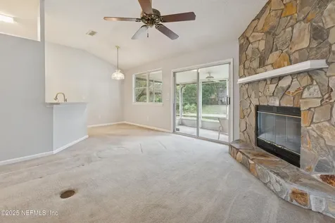 3284 Yucatan Place Jacksonville FL 32225