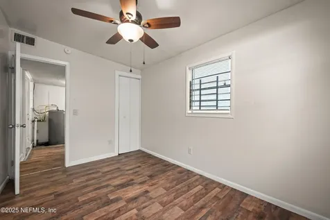 1066 W 13th Street Jacksonville FL 32209