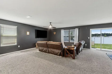 2409 Falling Star Lane Green Cove Springs FL 32043