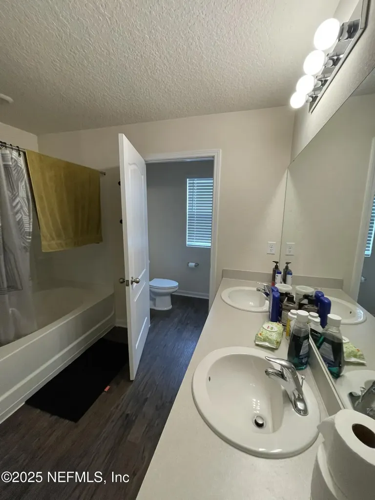 2482 Oak Stream Drive Green Cove Springs FL 32043