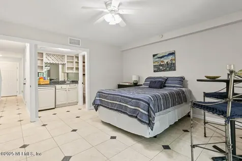 2133 Seminole Road Atlantic Beach FL 32233