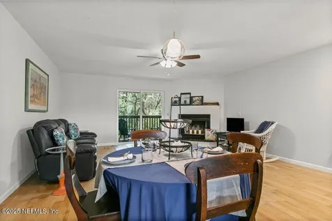 2133 Seminole Road Atlantic Beach FL 32233