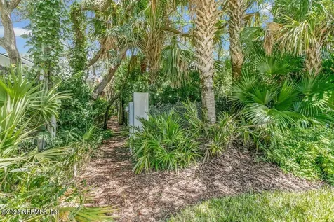 2133 Seminole Road Atlantic Beach FL 32233