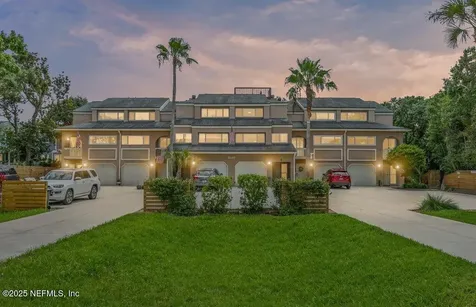 2133 Seminole Road Atlantic Beach FL 32233