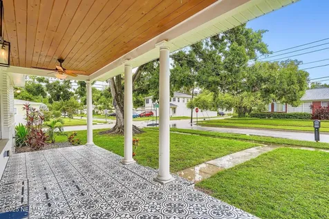 3901 W Barcelona Street Tampa FL 33629