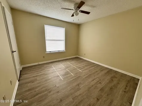 4078 Laurelwood Drive Jacksonville FL 32257