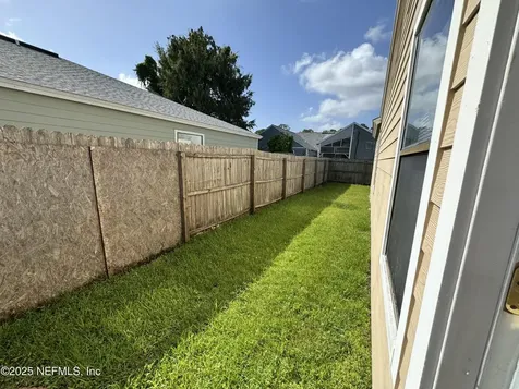 4078 Laurelwood Drive Jacksonville FL 32257