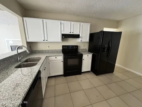 4078 Laurelwood Drive Jacksonville FL 32257