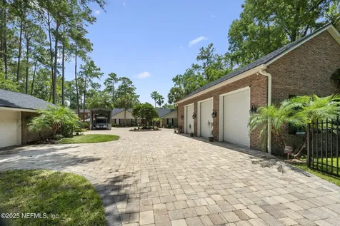 2554 Lynnhaven Terrace Jacksonville FL 32223