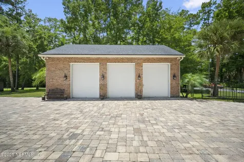 2554 Lynnhaven Terrace Jacksonville FL 32223