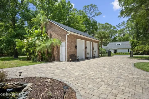 2554 Lynnhaven Terrace Jacksonville FL 32223