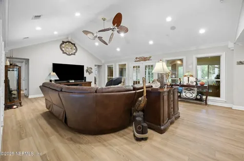 2554 Lynnhaven Terrace Jacksonville FL 32223