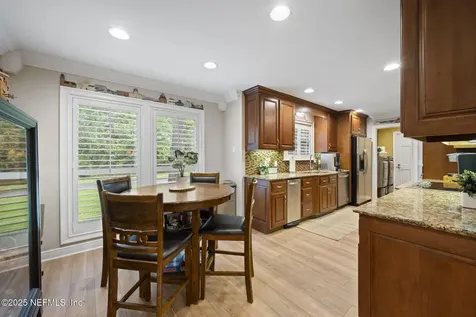 2554 Lynnhaven Terrace Jacksonville FL 32223