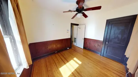 2044 Forbes Street Jacksonville FL 32204