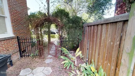 2044 Forbes Street Jacksonville FL 32204