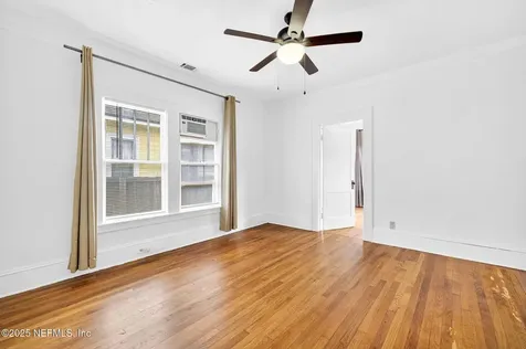 2516 N Market Street Jacksonville FL 32206